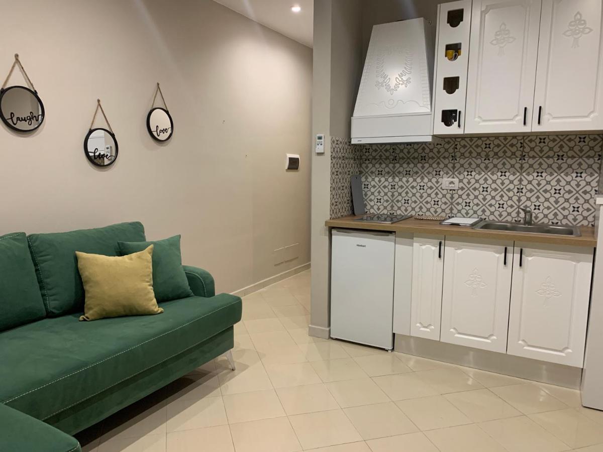 Girasole Apartments Vlorë Buitenkant foto
