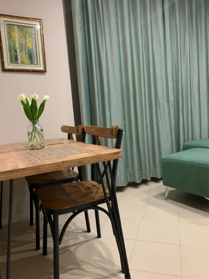 Girasole Apartments Vlorë Buitenkant foto