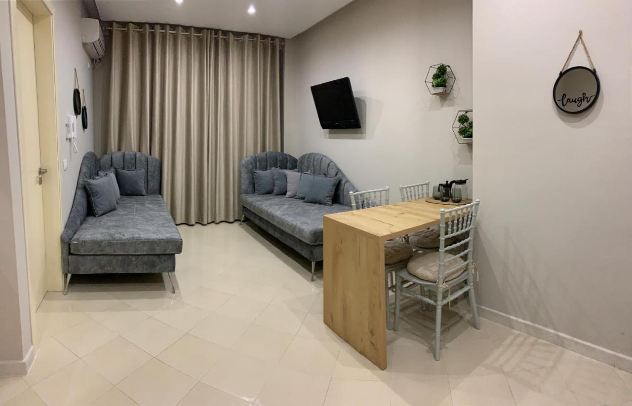Girasole Apartments Vlorë Buitenkant foto